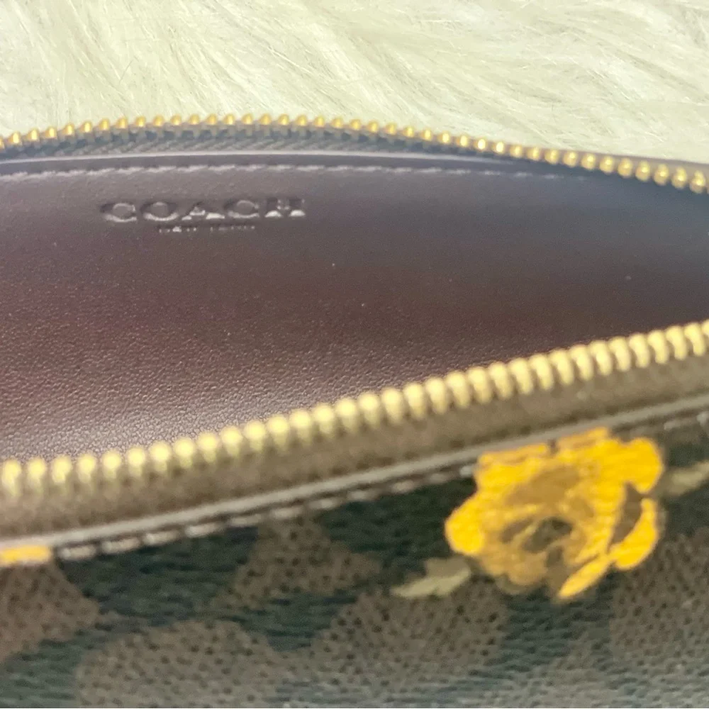 Coach Pencil Case In Signature Canvas With Floral Print CCI83 NWT